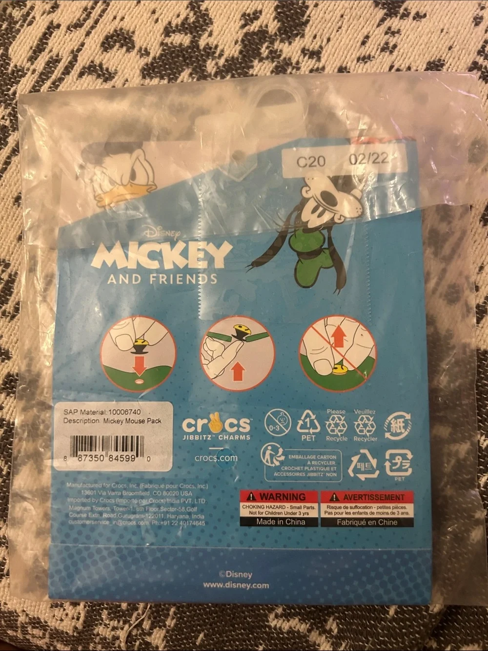 CROCS Mickey & Friends Jibbitz Charms - Black/Red/Yellow new